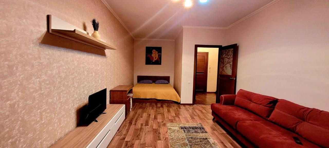 Прекрасная Квартира В Центре Столицы! อัสตานา ภายนอก รูปภาพ